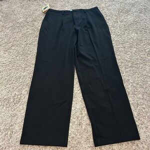 Dockers Women's Favorite Fit Black Pleated Dress Pants Size 16 NEW